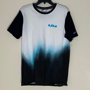 LeBron James Casual T-Shirt  New w/o Tag (Style #:717311-010)
